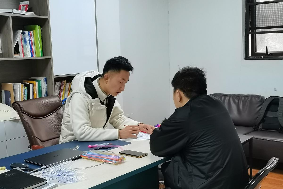 霓科医保提取代办平台医保卡提取现金步骤解析